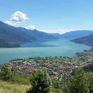 Alloggio per agriturismo Nona Rosa, Gravedona
